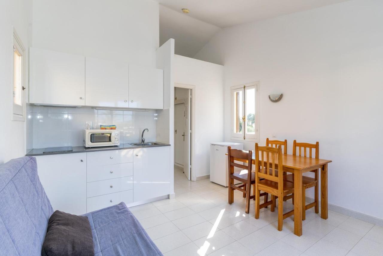 Apartamentos Ses Anneres Cala'N Blanes  Buitenkant foto