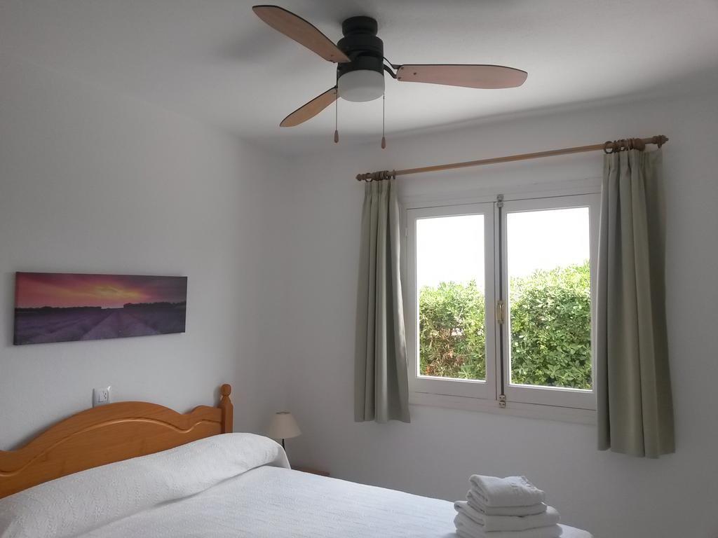 Apartamentos Ses Anneres Cala'N Blanes  Kamer foto